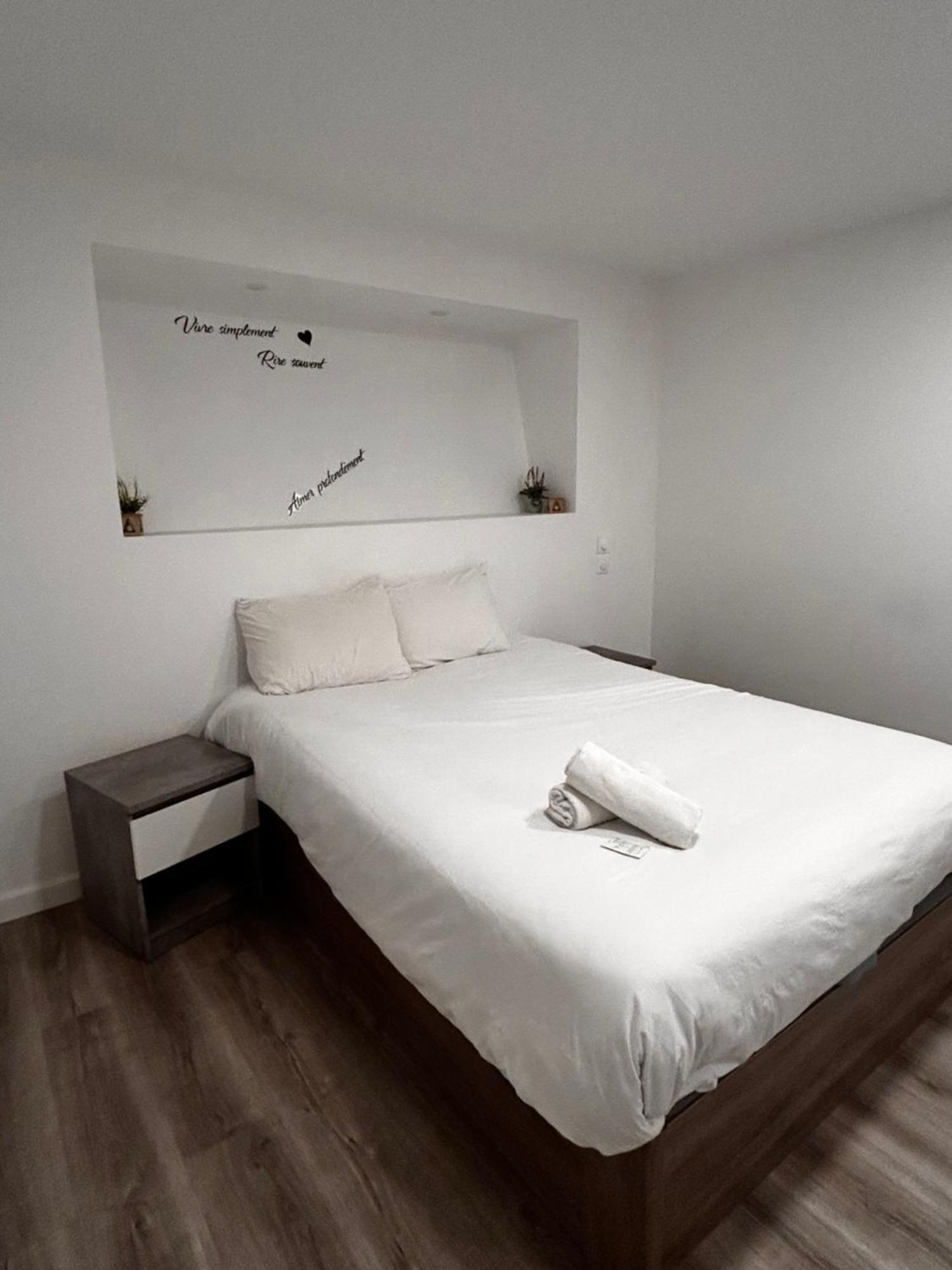 Apparthotel Poitiers Buitenkant foto